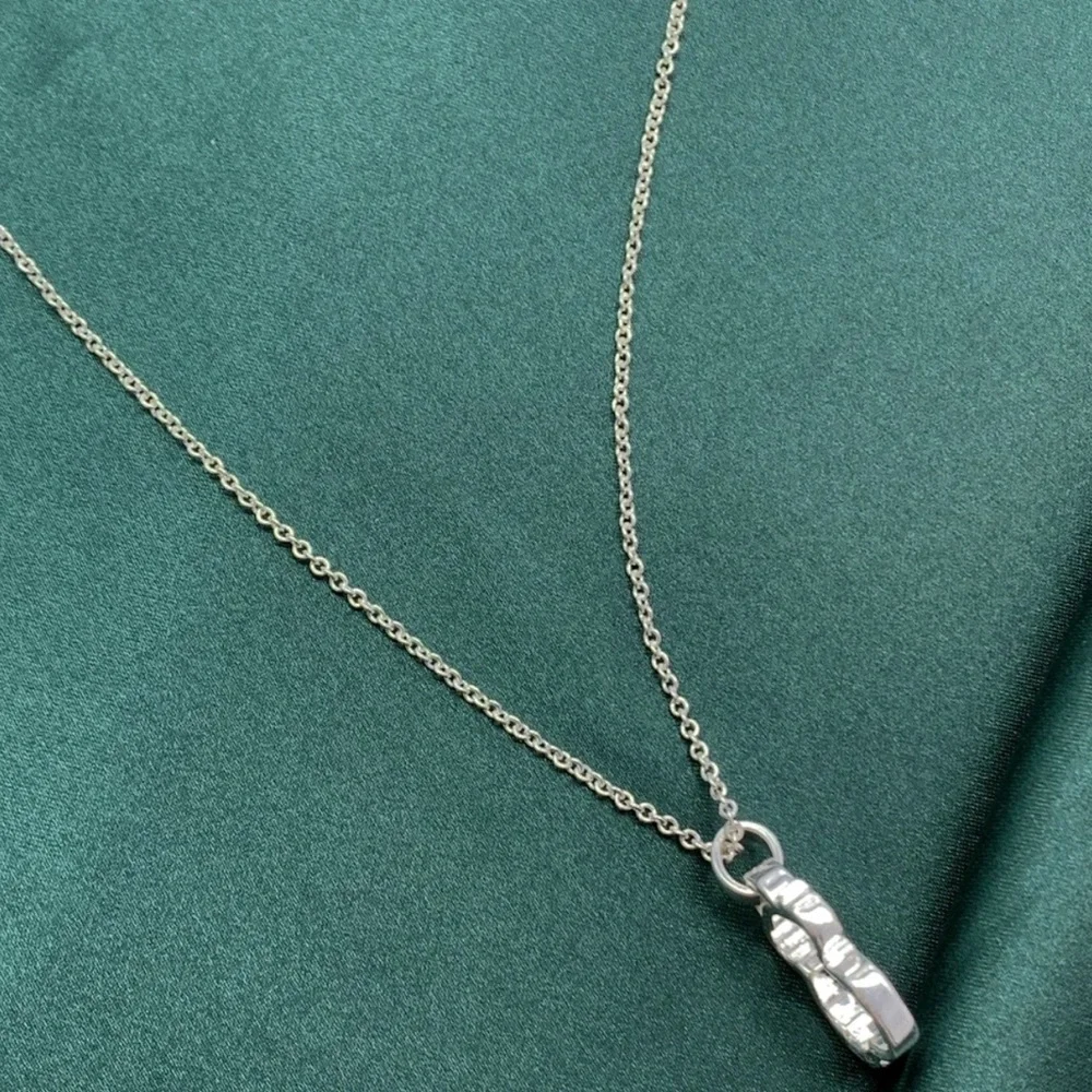 Anthropologie snake chain